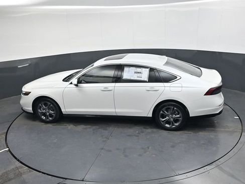 New 2026 Honda Accord EX-L image 22