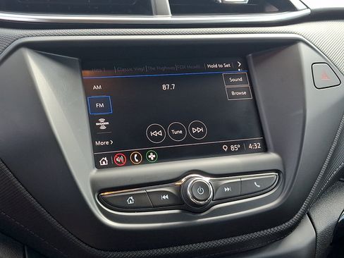 Certified 2023 Chevrolet TrailBlazer LT FWD image 17