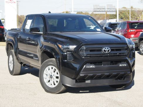 Used 2026 Toyota Tacoma SR5 AWD/4WD image 26