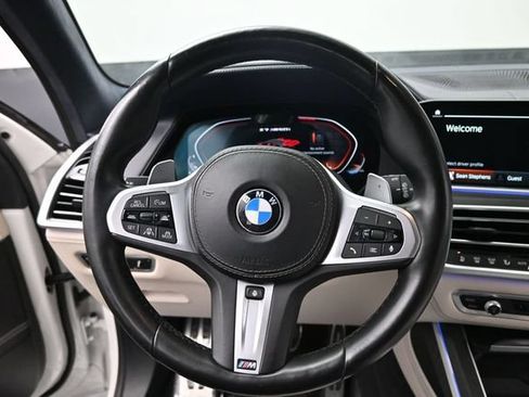 Used 2021 BMW X7 M50i w/ Dynamic Handling Package AWD/4WD image 13