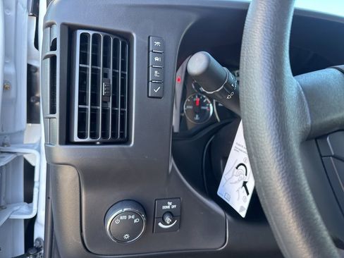New 2025 GMC Savana 2500 w/ Driver Convenience Package image 19