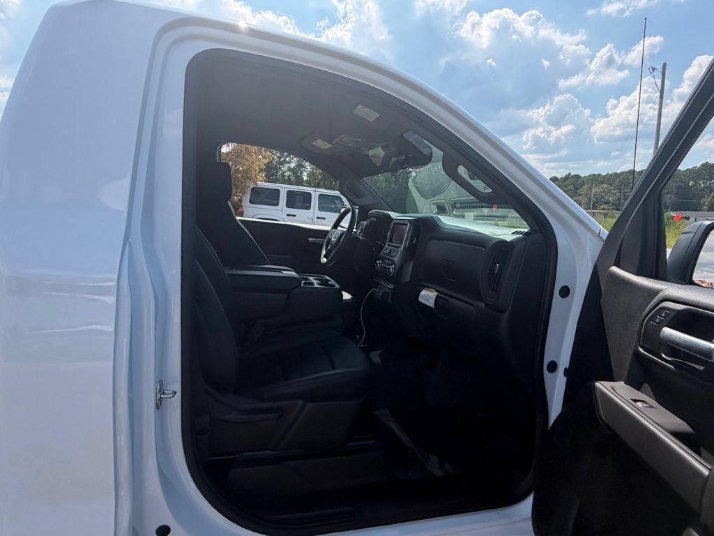 Used 2026 GMC Sierra 1500 Pro w/ Pro Value Package RWD image 29