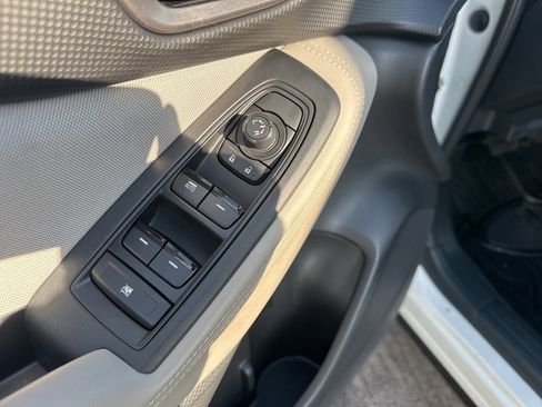 Used 2023 Subaru Forester image 10