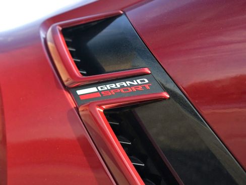 Used 2019 Chevrolet Corvette Grand Sport image 14