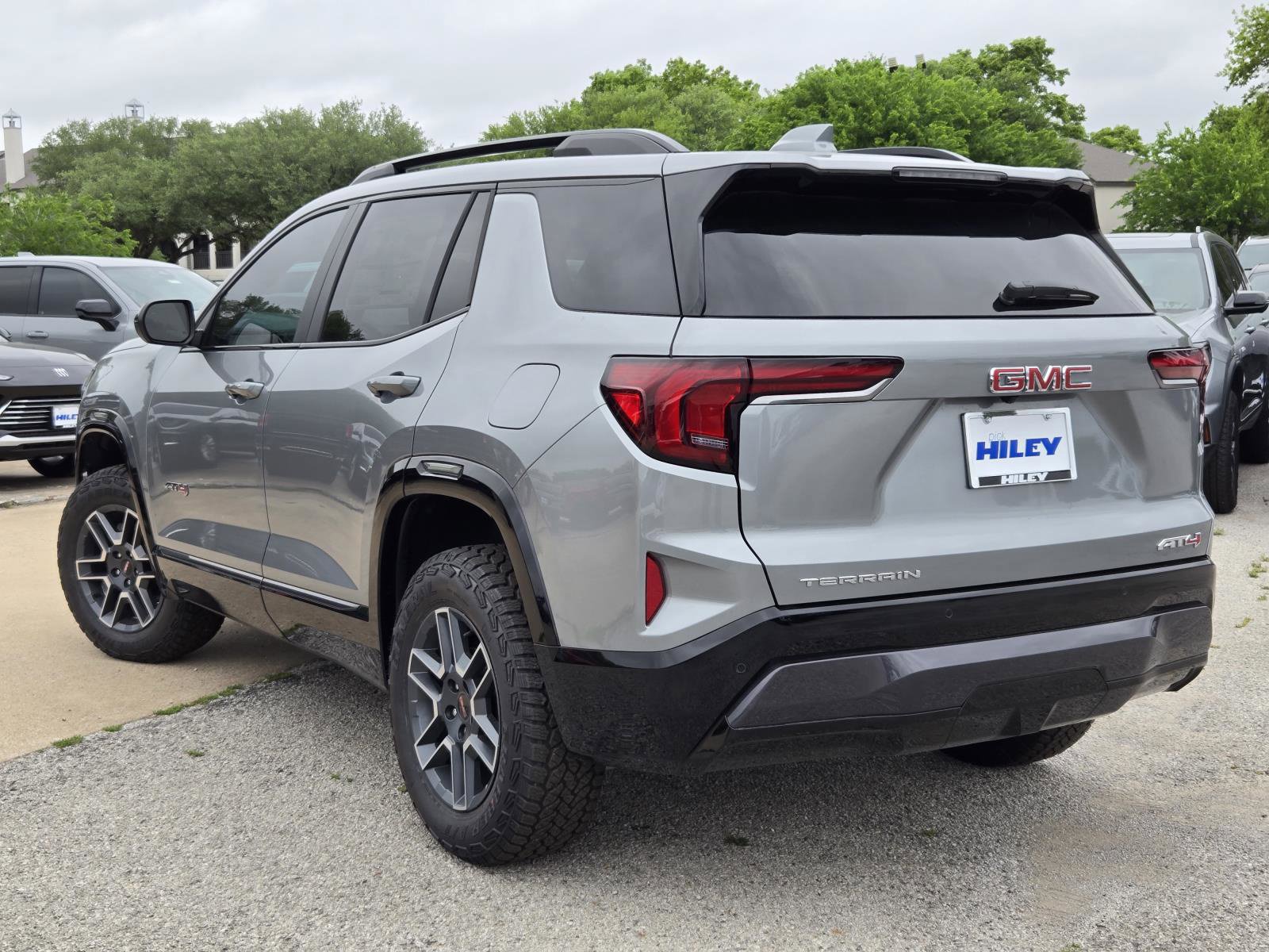 New 2026 GMC Terrain AT4 AWD/4WD image 3