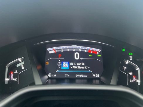 Used 2020 Honda CR-V Touring image 11