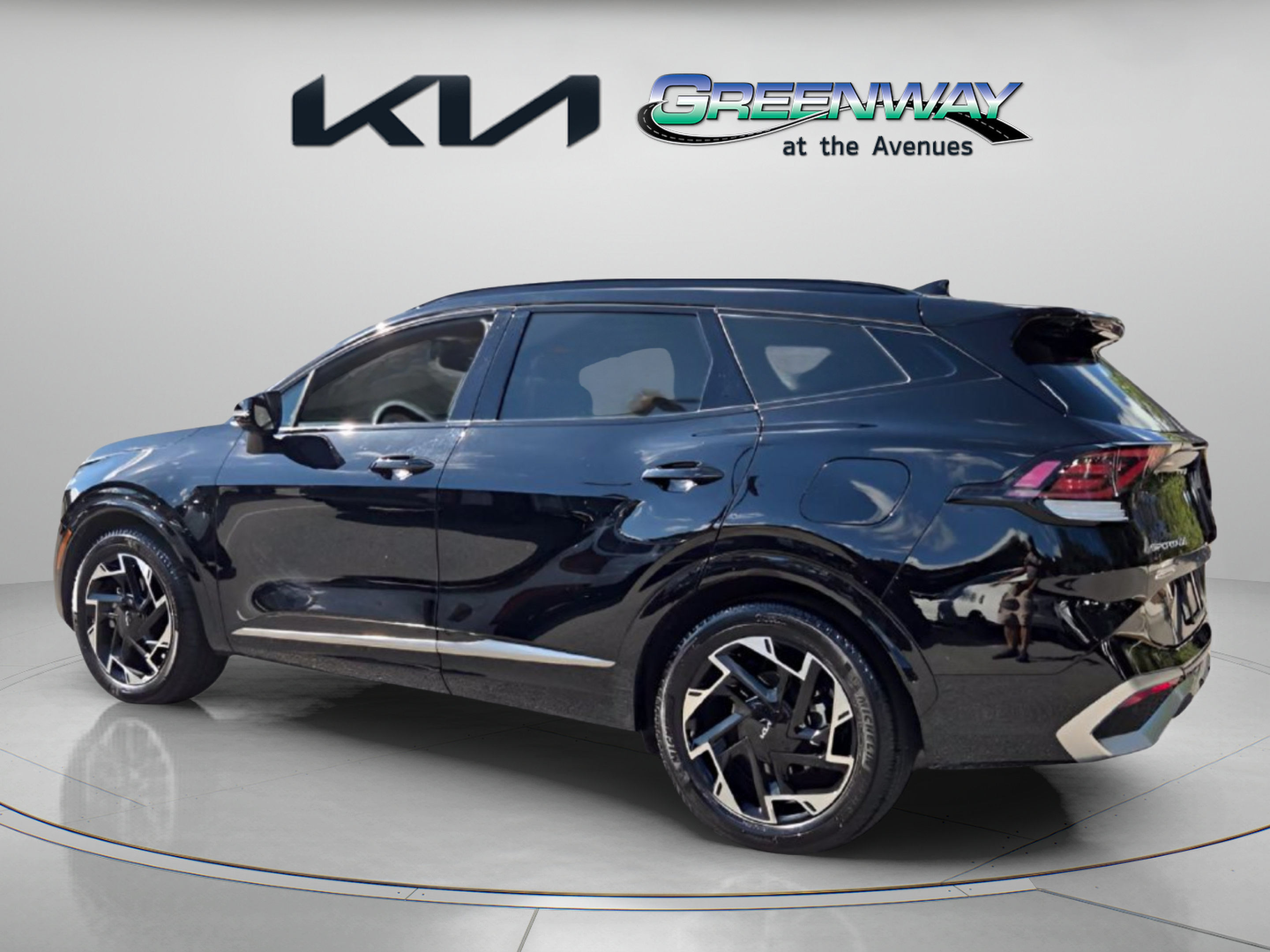 Certified 2025 Kia Sportage SX FWD image 5