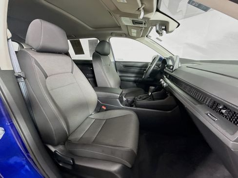 Certified 2023 Honda CR-V EX image 35