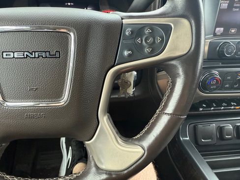 Used 2015 GMC Sierra 2500 Denali w/ Duramax Plus Package image 33