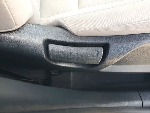 Certified 2024 Kia Soul LX image 9