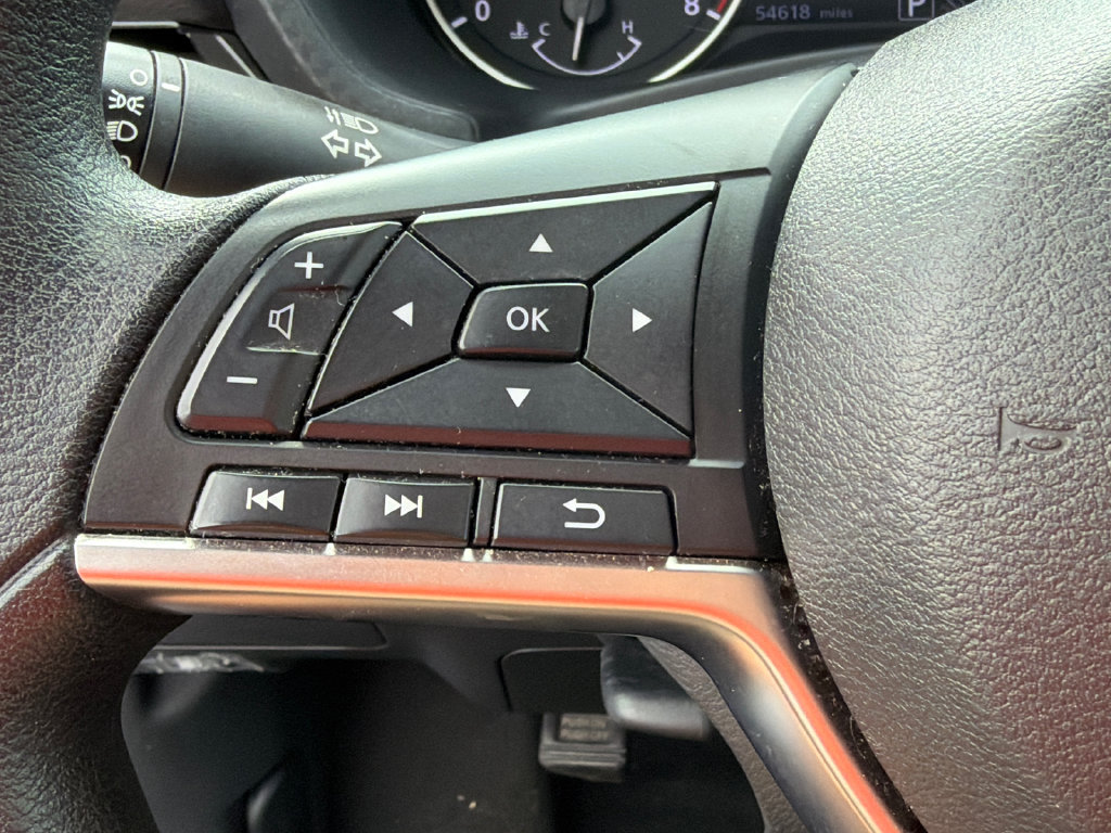 Used 2024 Nissan Sentra SV FWD image 24