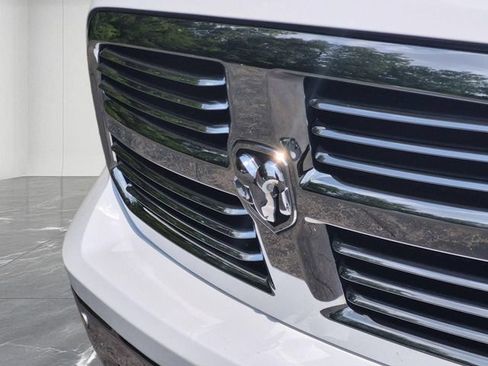 Used 2017 RAM 1500 Big Horn AWD/4WD image 9