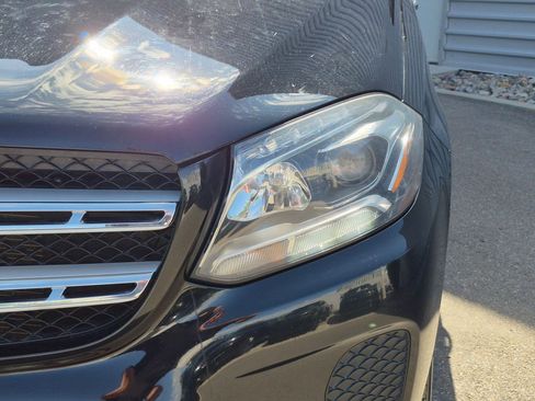 Used 2017 Mercedes-Benz GLS 450 4MATIC image 10