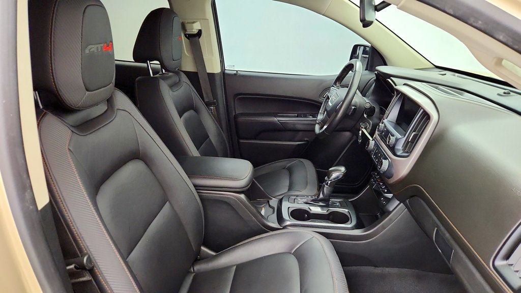 Used 2022 GMC Canyon AT4 AWD/4WD image 23