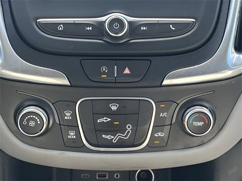 Used 2022 Chevrolet Equinox LS w/ LS Convenience Package image 27