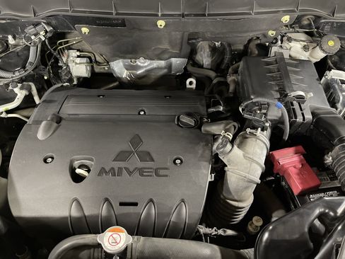 Used 2022 Mitsubishi Outlander Sport SE image 15