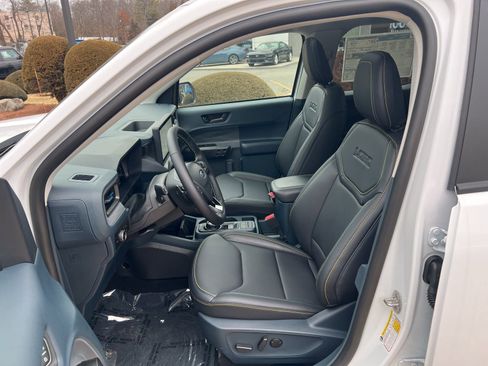 New 2025 Ford Maverick Lobo image 14