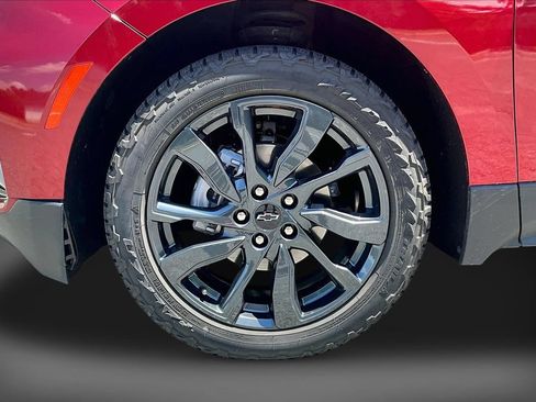 Used 2023 Chevrolet Equinox RS w/ RS Leather Package FWD image 32
