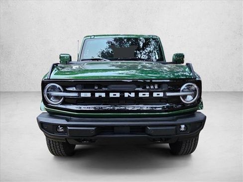 New 2025 Ford Bronco Outer Banks image 5