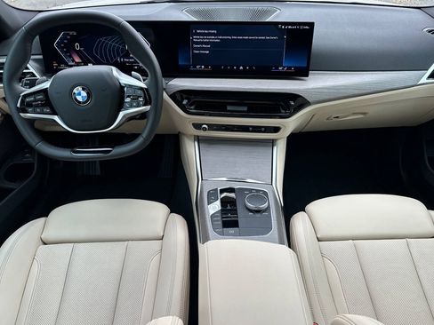 Used 2025 BMW 330i Sedan w/ Convenience Package image 17