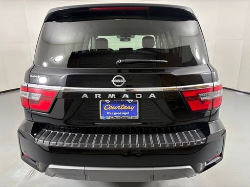 Used 2024 Nissan Armada SV AWD/4WD image 7