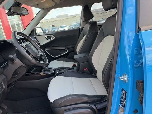 Used 2024 Kia Soul GT-Line image 7