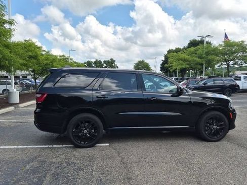 Used 2023 Dodge Durango GT AWD/4WD image 2
