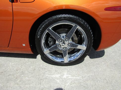 Used 2007 Chevrolet Corvette Convertible w/ Preferred Equipment Group RWD image 23