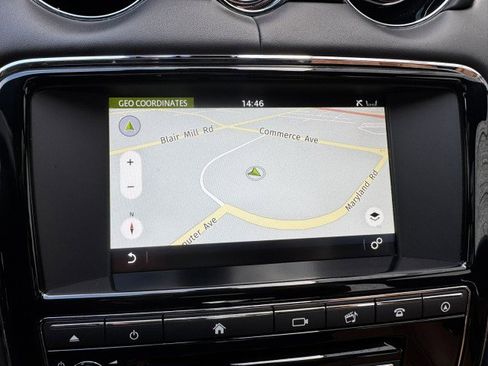 Used 2017 Jaguar XJ L Supercharged image 19