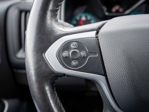 Used 2022 Chevrolet Colorado LT image 28