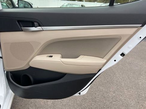 Used 2020 Hyundai Elantra Value Edition image 28