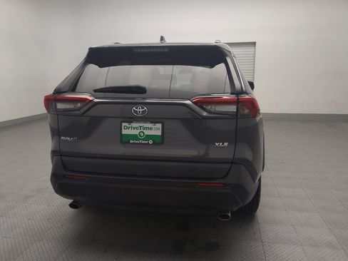 Used 2019 Toyota RAV4 XLE image 7