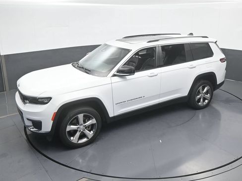 Used 2021 Jeep Grand Cherokee L Limited RWD image 52