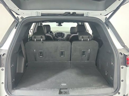 Certified 2023 Chevrolet Traverse LT FWD image 25