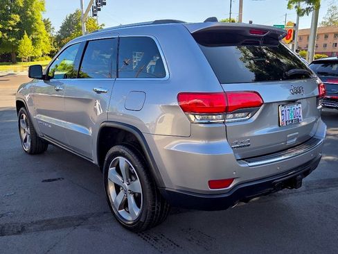 Used 2015 Jeep Grand Cherokee Limited w/ Luxury Group II AWD/4WD image 11