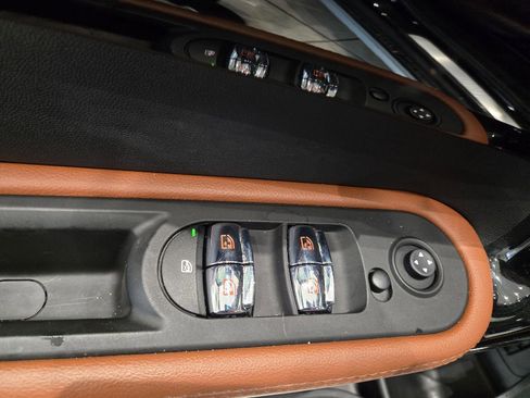 Used 2023 MINI Cooper Countryman Cooper w/ Signature Upholstery Package image 19