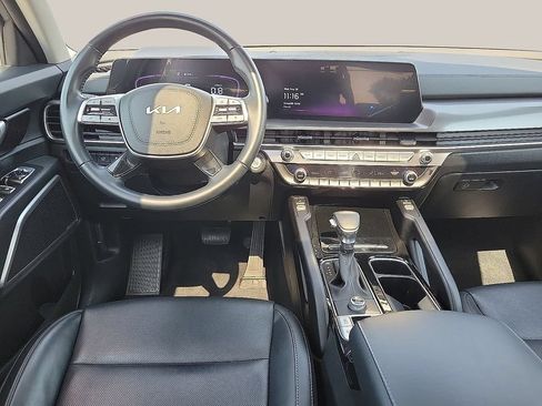 Used 2025 Kia Telluride S FWD image 10