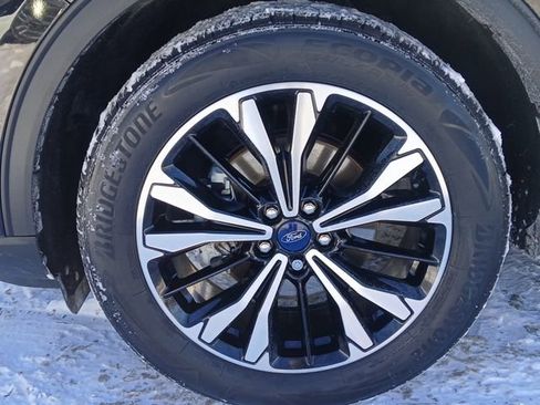 Used 2022 Ford Escape SEL w/ SEL Stealth AWD Package image 27