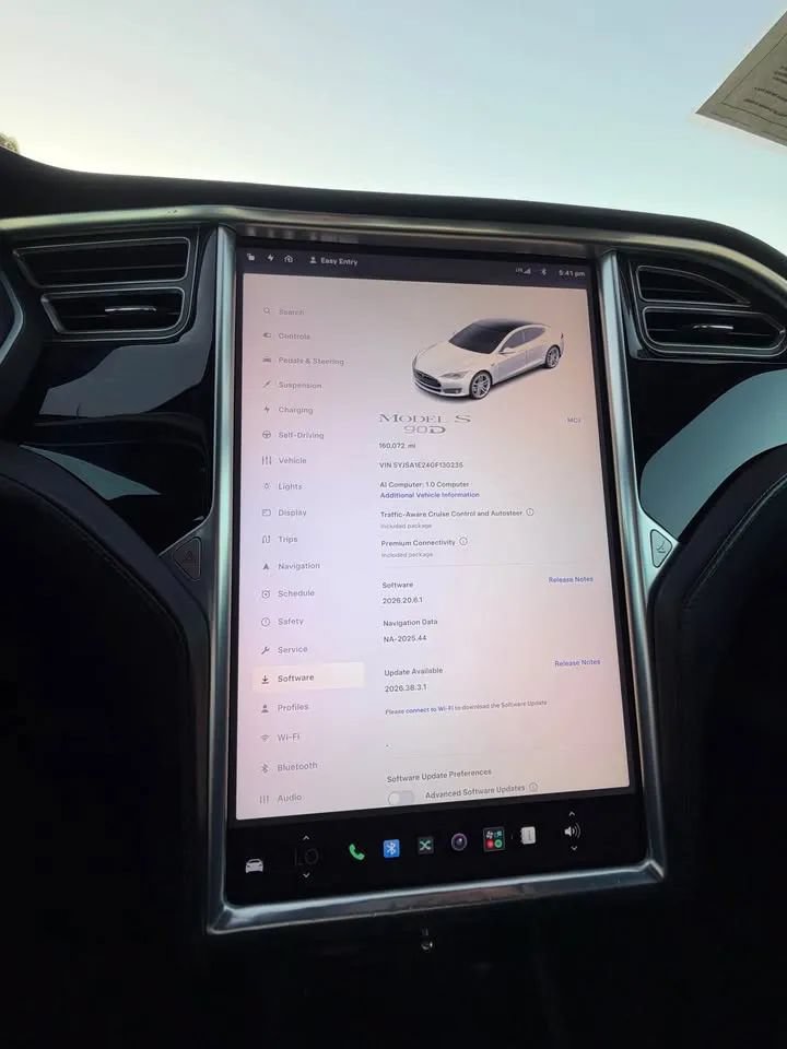 Used 2016 Tesla Model S 90D AWD/4WD image 10