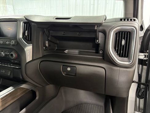 Certified 2022 Chevrolet Silverado 3500 LT w/ Convenience Package AWD/4WD image 24