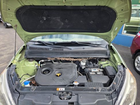 Used 2013 Kia Soul ! w/ Premium Pkg image 34