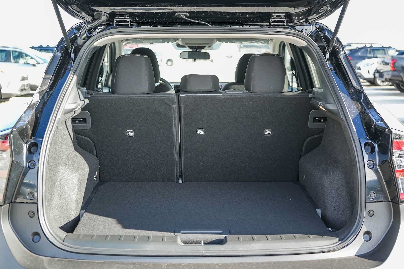 New 2027 Nissan Kicks SV FWD image 11