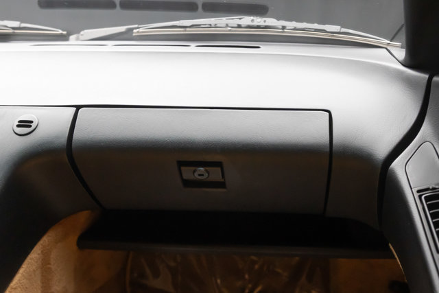 Used 1989 Porsche 928 S4 RWD image 84