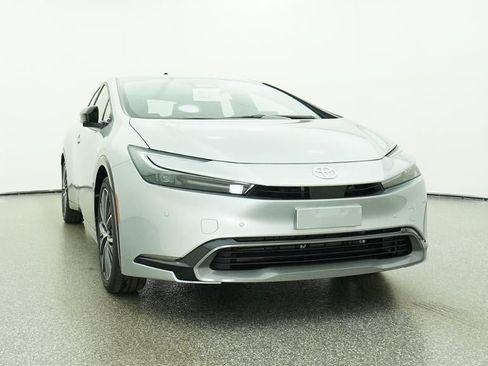 New 2027 Toyota Prius XLE FWD image 30
