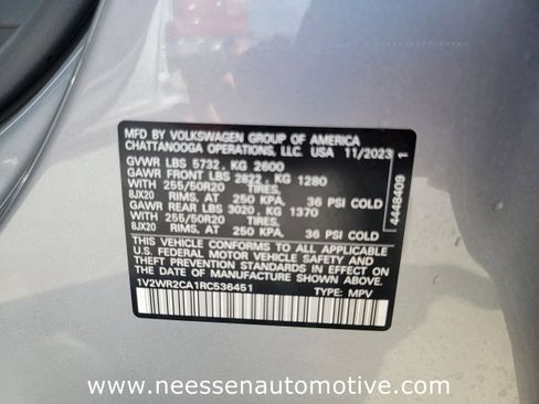 Used 2024 Volkswagen Atlas SE image 35