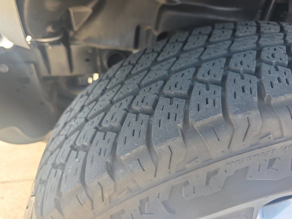 Used 2018 Jeep Wrangler Unlimited Sahara AWD/4WD image 22