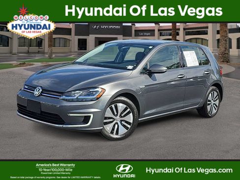 Used 2018 Volkswagen e-Golf SEL Premium w/ Driver Assistance Package FWD image 1