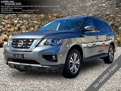 Used 2019 Nissan Pathfinder SV w/ Cargo Package AWD/4WD image 1