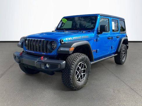 Used 2025 Jeep Wrangler Unlimited Rubicon w/ Safety Group image 3