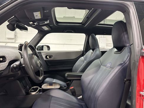 Used 2025 MINI Cooper S image 16